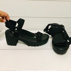 TOPSHOP chunky straps heel sandal